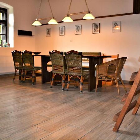 Appartement Na koňské farmě à Malecov Extérieur photo