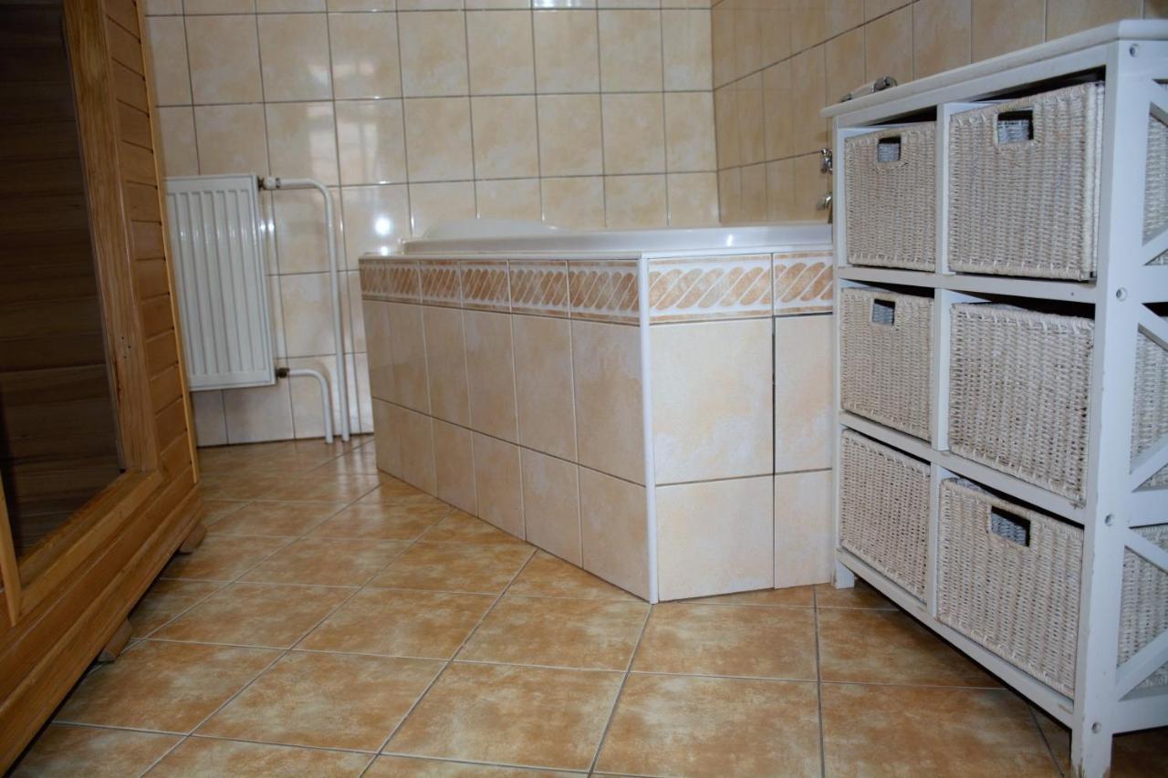 Appartement Na koňské farmě à Malecov Extérieur photo